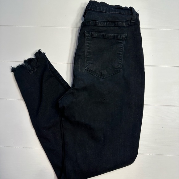 BUNDLE Fashion Nova Jeans - Picture 5 of 9